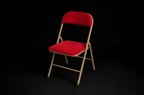 chaise velours rouge