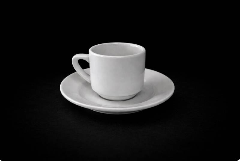 tasse et sous tasse a café